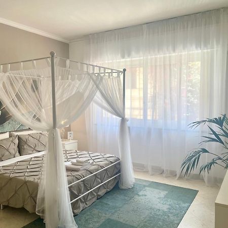Al Politeama Rooms B&B Παλέρμο Εξωτερικό φωτογραφία