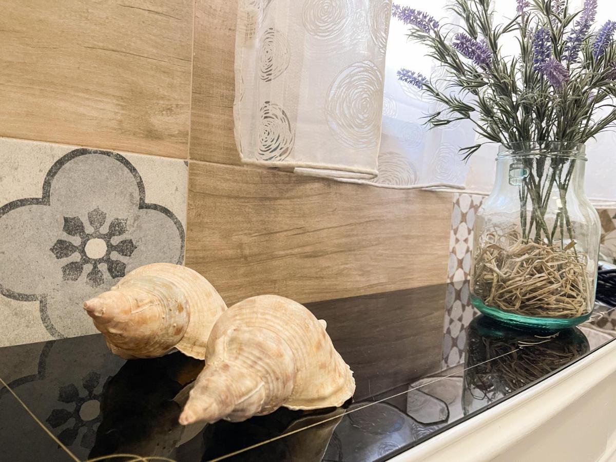 Al Politeama Rooms B&B Παλέρμο Εξωτερικό φωτογραφία