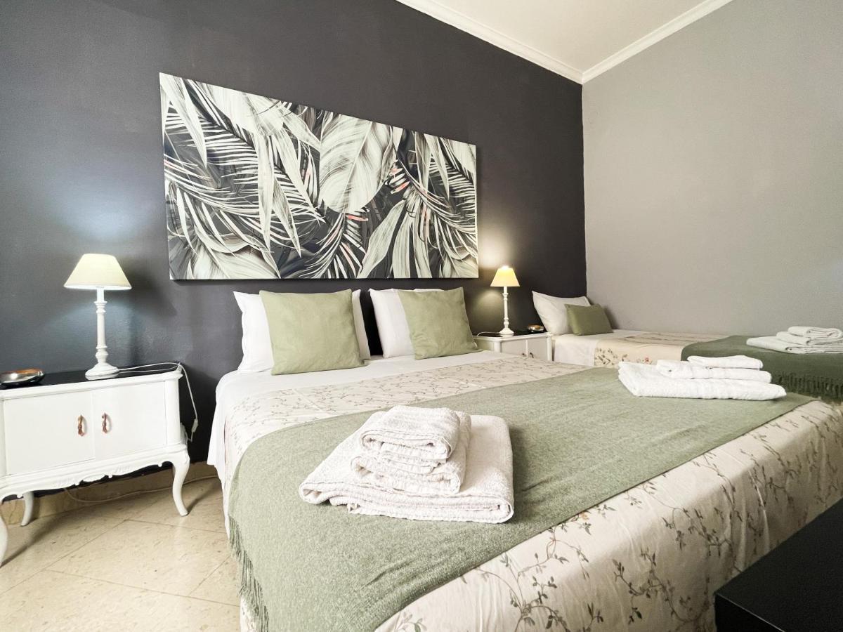 Al Politeama Rooms B&B Παλέρμο Εξωτερικό φωτογραφία