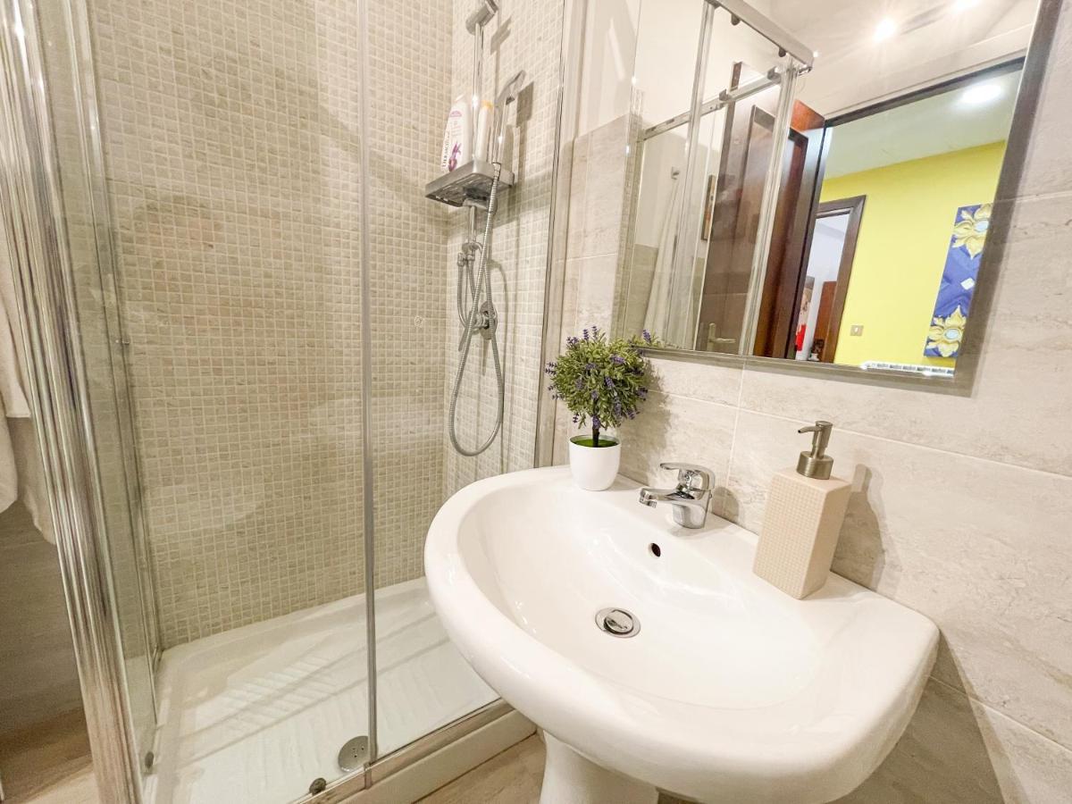 Al Politeama Rooms B&B Παλέρμο Εξωτερικό φωτογραφία