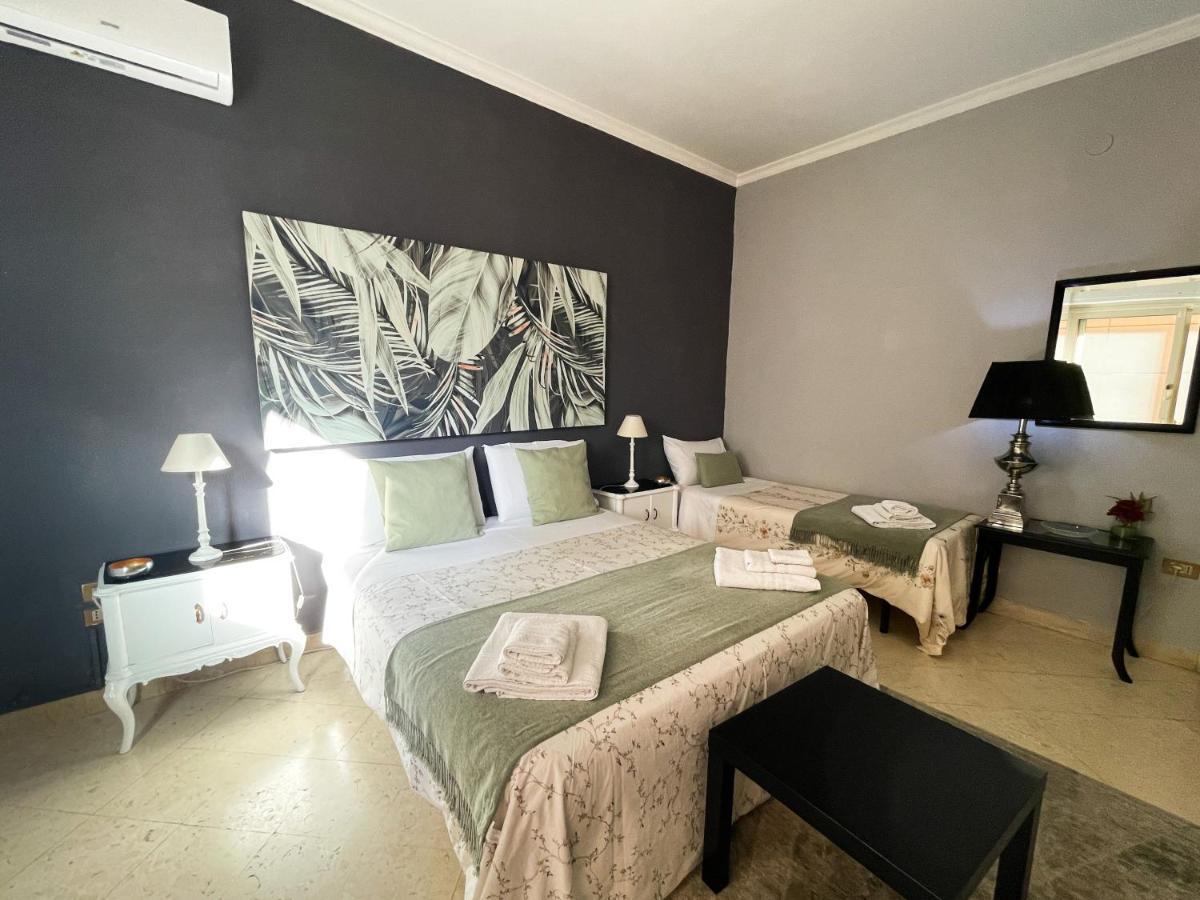 Al Politeama Rooms B&B Παλέρμο Εξωτερικό φωτογραφία