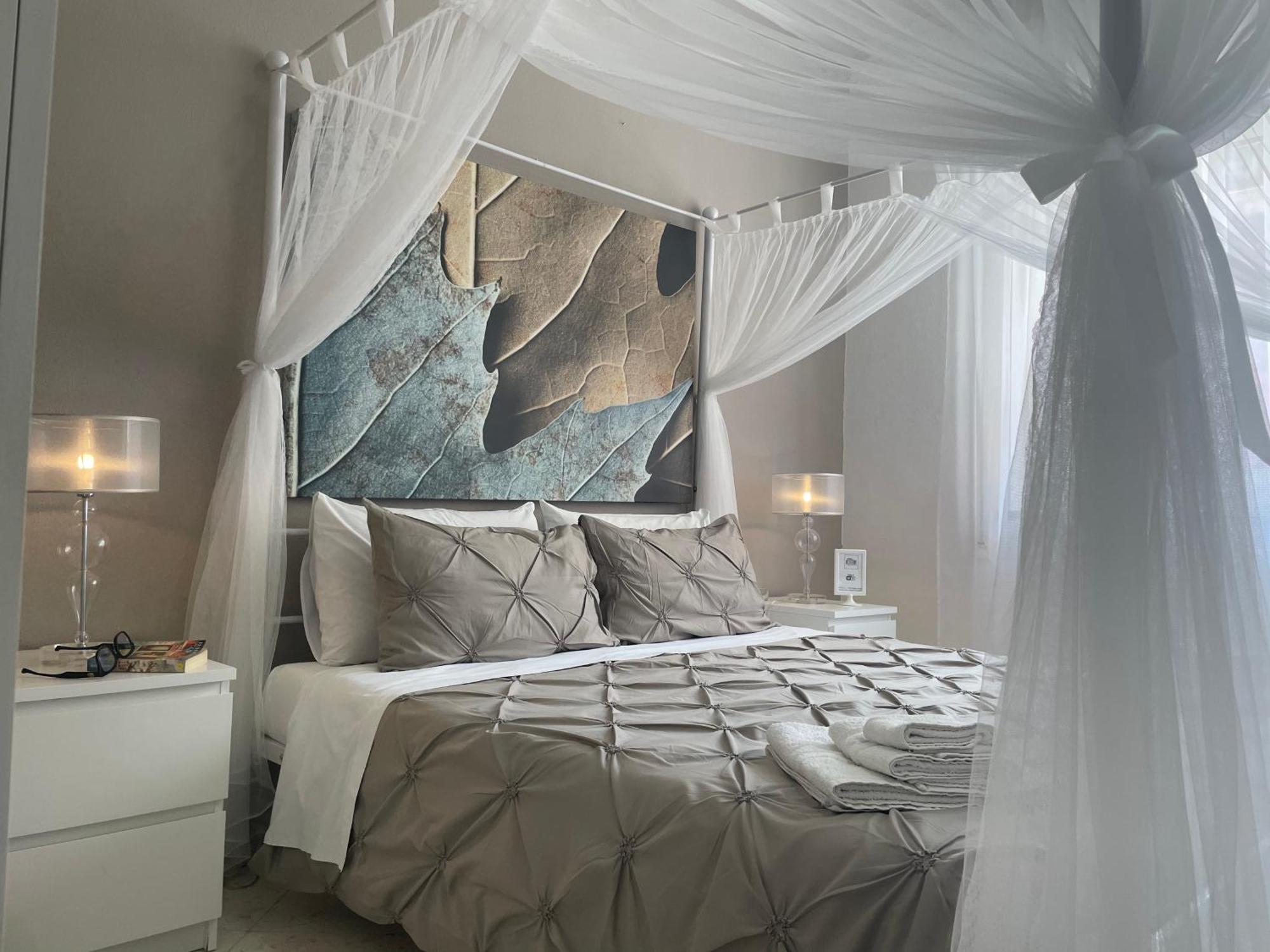 Al Politeama Rooms B&B Παλέρμο Εξωτερικό φωτογραφία
